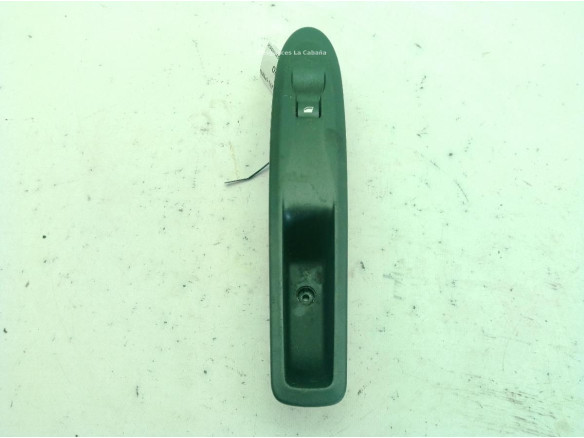 6490FE MANDO ELEVALUNAS PUERTA LAT DEL DER CITROEN DS3|Desguaces La Cabaña