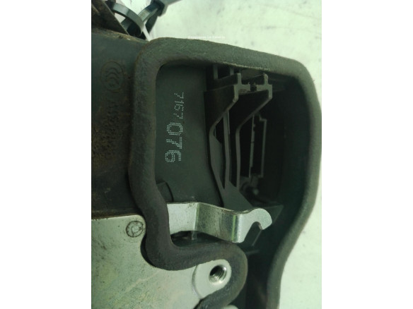 51227202148 CERRADURA PUERTA LAT TRA DER BMW 1 (E87)|Desguaces La Cabaña