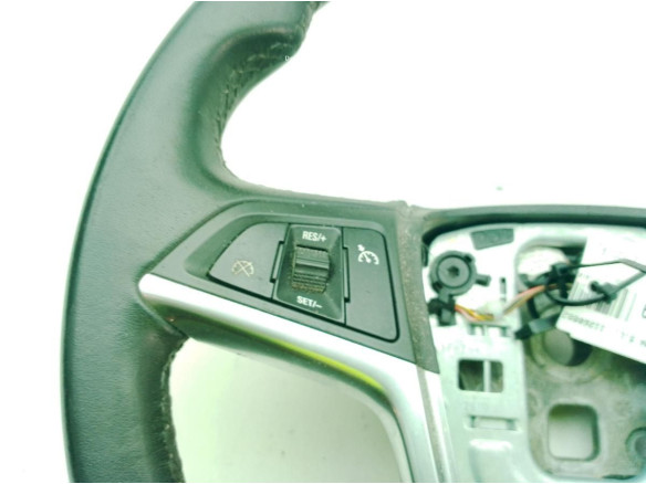 13351021 VOLANTE DIRECCION OPEL MERIVA B Limusina (S10)|Desguaces La Cabaña