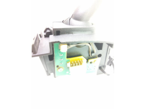 F1FT17A553BA MANDO LIMPIAPARABRISAS FORD FOCUS III |Desguaces La Cabaña