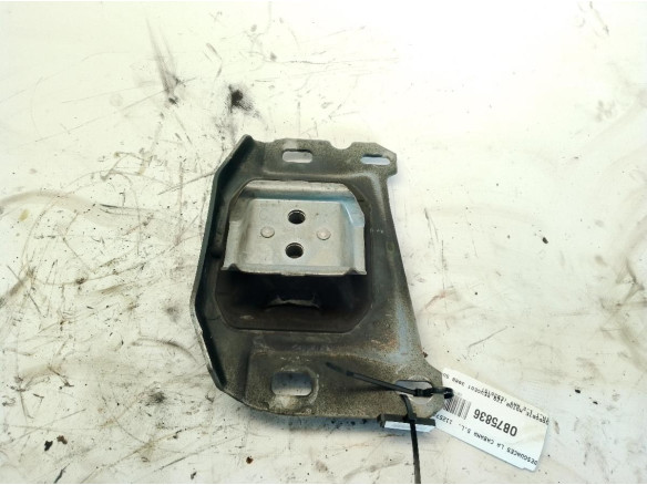 9673768480 SOPORTE MOTOR IZQ PEUGEOT 3008 SUV (M_)|Desguaces La Cabaña