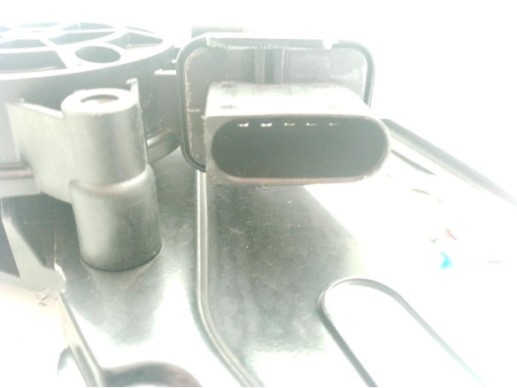51357281883 ELEVALUNAS PUERTA LAT TRA IZQ BMW 1 (F20)|Desguaces La Cabaña