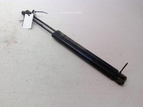 39040587 AMORTIGUADOR PORTON / TAPA MALETA OPEL ZAFIRA TOURER C (P12)|Desguaces La Cabaña