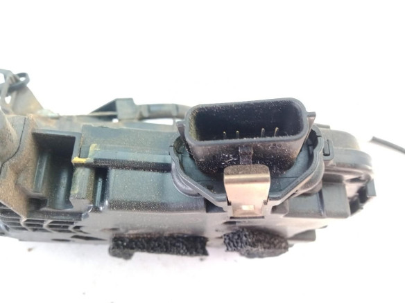 93457081 CERRADURA PUERTA LAT DEL DER RENAULT TRAFIC III Furgón (FG_)|Desguaces La Cabaña
