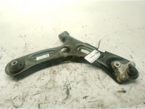 54501G4AA0 BRAZO SUSPENSION DEL DER INF KIA CEED (CD)|Desguaces La Cabaña