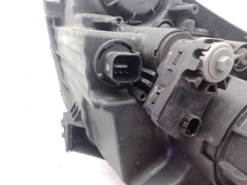 921022Y000 FARO DERECHO HYUNDAI ix35 (LM, EL, ELH)|Desguaces La Cabaña