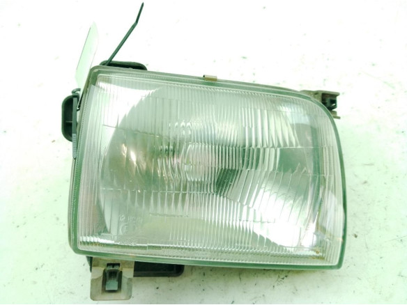 FARO DERECHO NISSAN PICK UP (D22)|Desguaces La Cabaña