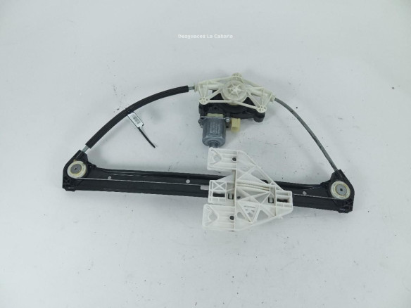 S850202086 ELEVALUNAS PUERTA LAT TRA DER AUDI A3 Sportback (8VA, 8VF) |Desguaces La Cabaña