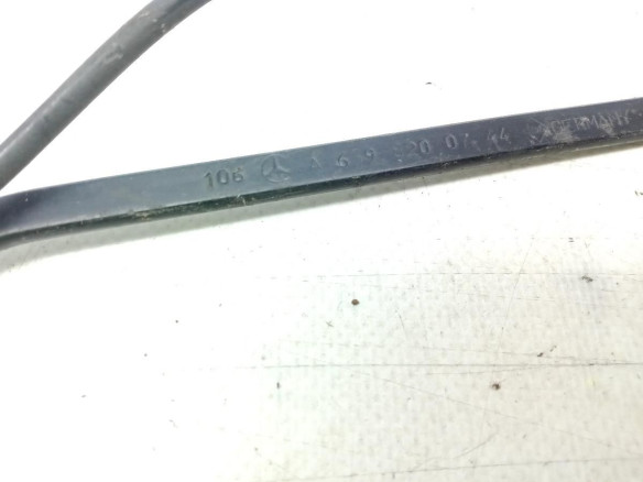 A0018205444 BRAZO LIMPIAPARABRISAS DEL IZQ MERCEDES BENZ VITO Autobús (W639)|Desguaces La Cabaña