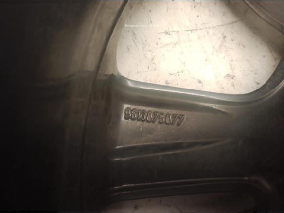 9813075077 LLANTA ALUMINIO CITROEN C3 III (SX)|Desguaces La Cabaña