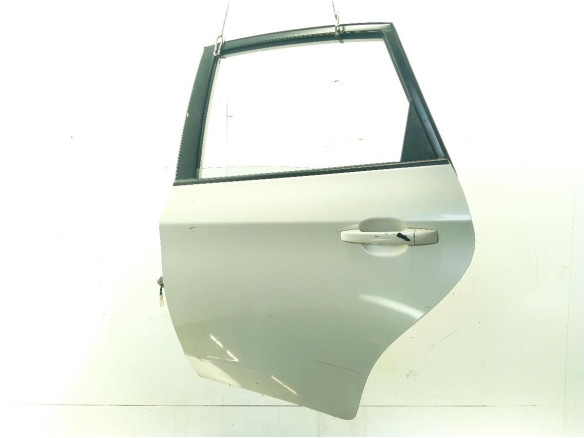 PUERTA LAT TRA IZQ SUBARU IMPREZA Fastback (GR, GH, G3)|Desguaces La Cabaña