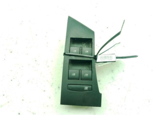 13305978 MANDO ELEVALUNAS PUERTA LAT DEL IZQ OPEL ASTRA J (P10)|Desguaces La Cabaña