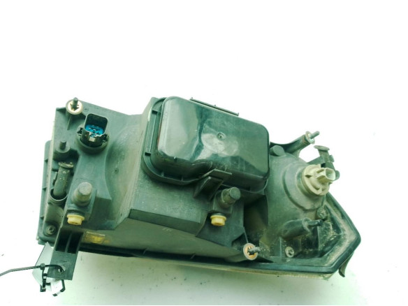 4696783 FARO IZQUIERDO FORD TRANSIT Furgón (FA_ _)|Desguaces La Cabaña