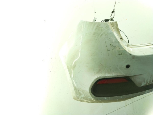 PARAGOLPES TRA KIA CEE'D Fastback (ED)|Desguaces La Cabaña