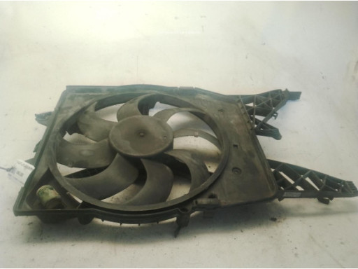 95508031 PARAGOLPES DEL OPEL CORSA D (S07)|Desguaces La Cabaña