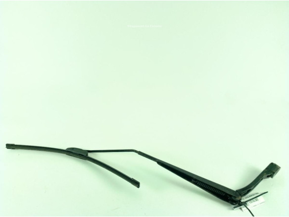 LR064426 BRAZO LIMPIAPARABRISAS DEL DER LAND ROVER DISCOVERY SPORT (L550)|Desguaces La Cabaña