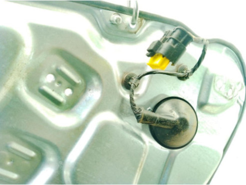 834812R000 ELEVALUNAS PUERTA LAT TRA DER HYUNDAI i30 (FD)|Desguaces La Cabaña