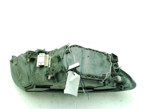 31335221 FARO IZQUIERDO VOLVO V50 (545)|Desguaces La Cabaña