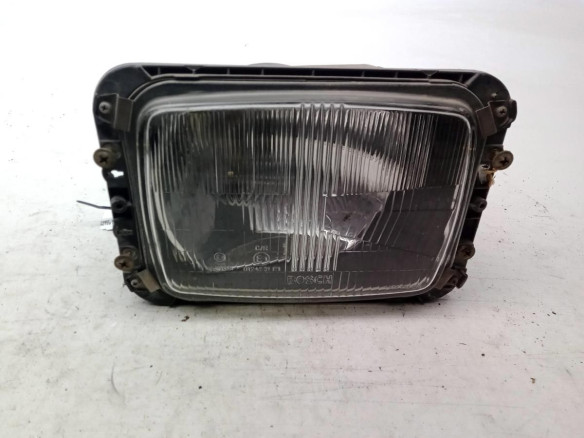 FARO DERECHO MERCEDES BENZ T1 Autobús (602)|Desguaces La Cabaña