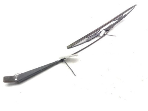 BRAZO LIMPIAPARABRISAS DEL IZQ MERCEDES BENZ T1 Autobús (602)|Desguaces La Cabaña