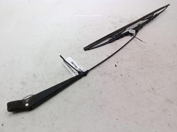 BRAZO LIMPIAPARABRISAS DEL IZQ MERCEDES BENZ T1 Autobús (602)|Desguaces La Cabaña