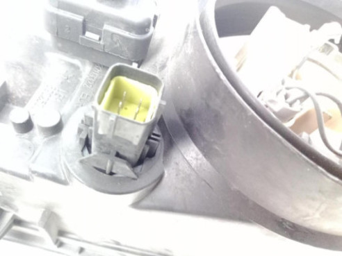 FARO DERECHO LAND ROVER FREELANDER (L314)|Desguaces La Cabaña