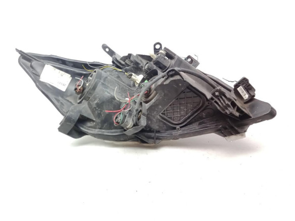 8115002540 FARO IZQUIERDO TOYOTA AURIS (_E18_)|Desguaces La Cabaña