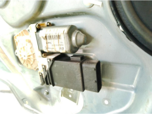 1M0837462A ELEVALUNAS PUERTA LAT DEL DER SEAT LEON (1M1)|Desguaces La Cabaña