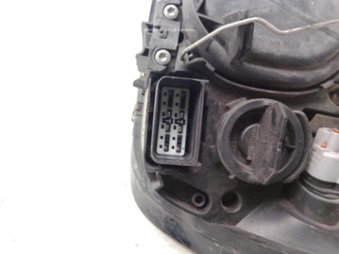30678913RH FARO DERECHO VOLVO V50 (545)|Desguaces La Cabaña