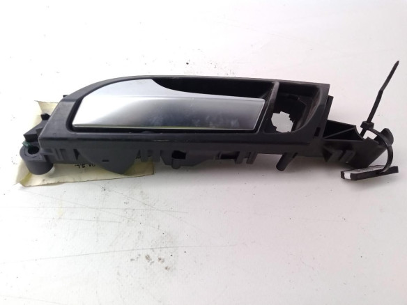 MANILLA PUERTA LAT DEL IZQ INT AUDI Q7 (4LB)|Desguaces La Cabaña