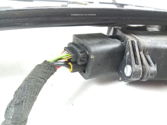 966436201 ELEVALUNAS PUERTA LAT DEL IZQ OPEL ASTRA J Sedán |Desguaces La Cabaña