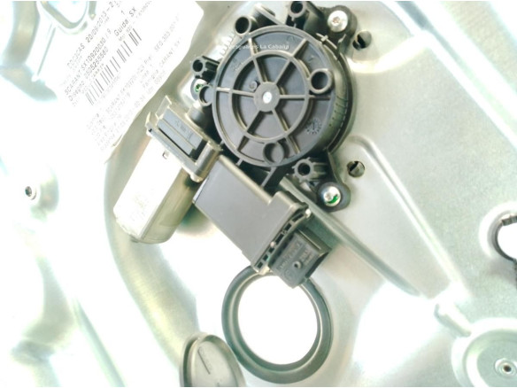 0000071754404 ELEVALUNAS PUERTA LAT DEL IZQ ALFA ROMEO GIULIETTA (940_)|Desguaces La Cabaña