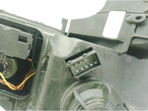 93185145 FARO IZQUIERDO OPEL CORSA C (X01)|Desguaces La Cabaña