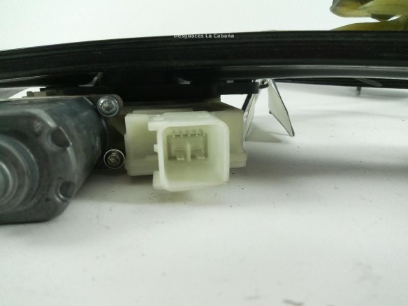 13406673 ELEVALUNAS PUERTA LAT DEL IZQ OPEL ASTRA K (B16) |Desguaces La Cabaña