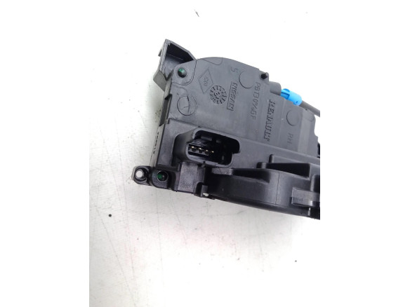 CERRADURA PUERTA LAT DEL DER RENAULT MEGANE III Fastback (BZ0_)|Desguaces La Cabaña