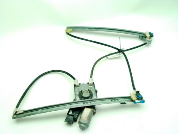 8200305721 ELEVALUNAS PUERTA LAT TRA DER RENAULT LAGUNA II (BG0/1_)|Desguaces La Cabaña