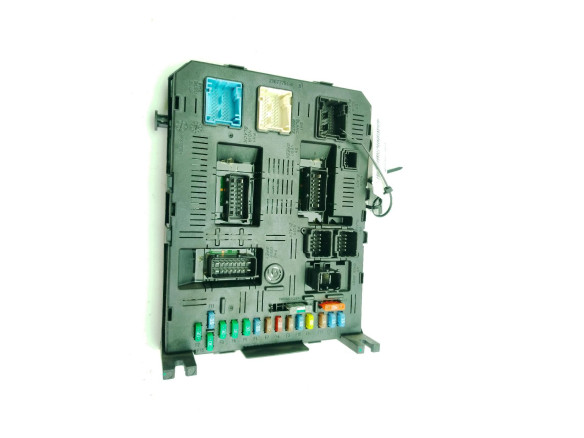 9663510180 CAJA FUSIBLES INTERIOR (BSI) PEUGEOT 307 SW (3H)|Desguaces La Cabaña