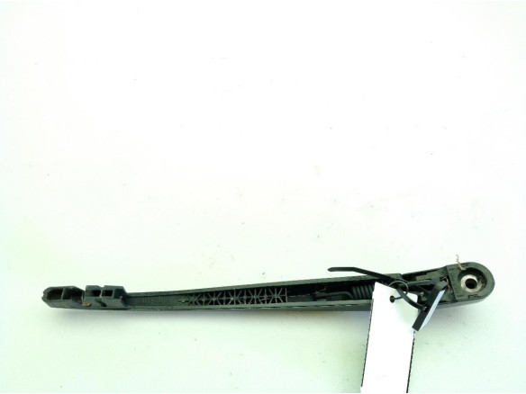 BRAZO LIMPIAPARABRISAS TRA PORTÓN SUBARU IMPREZA Fastback (GR, GH, G3)|Desguaces La Cabaña