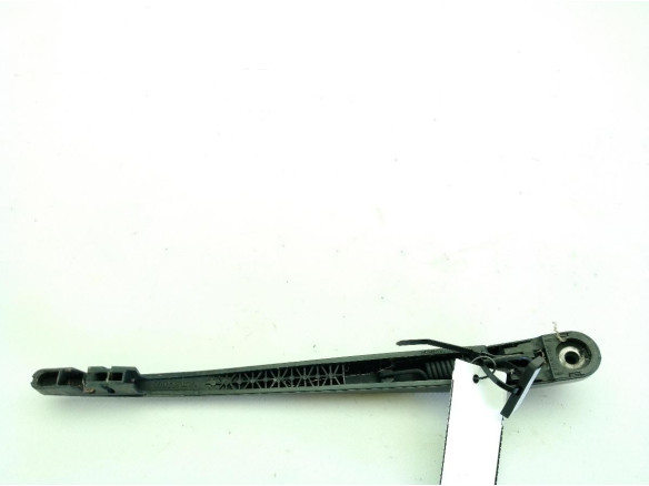 BRAZO LIMPIAPARABRISAS TRA PORTÓN SUBARU IMPREZA Fastback (GR, GH, G3)|Desguaces La Cabaña