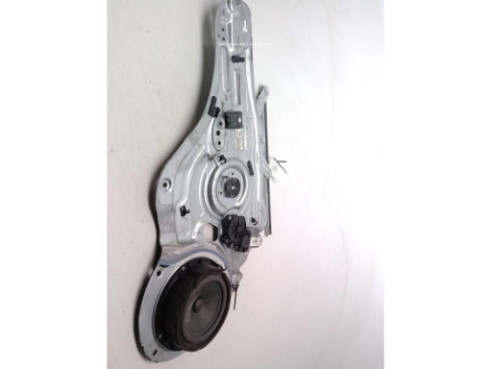 402391B ELEVALUNAS PUERTA LAT DEL IZQ KIA SPORTAGE (SL)|Desguaces La Cabaña