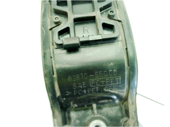 8281056D00 MANILLA PUERTA LAT DEL DER EXT SUZUKI GRAND VITARA I (FT, HT)|Desguaces La Cabaña