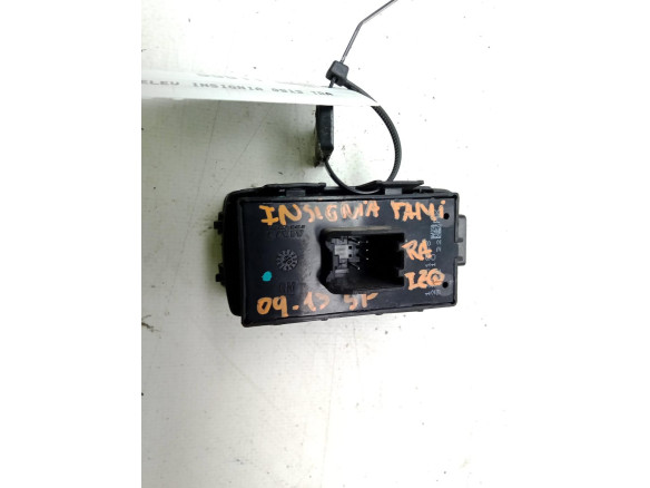 13222231 MANDO ELEVALUNAS PUERTA LAT TRA DER OPEL INSIGNIA A (G09)|Desguaces La Cabaña