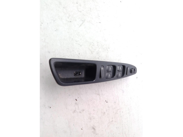 MANDO ELEVALUNAS PUERTA LAT DEL IZQ VOLVO S40 I (644)|Desguaces La Cabaña