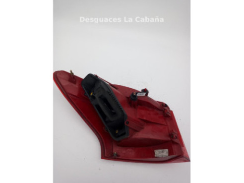 PILOTO TRASERO DERECHO EXTERIOR|Desguaces La Cabaña 2