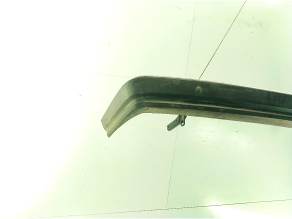 PARAGOLPES TRA SEAT 132|Desguaces La Cabaña