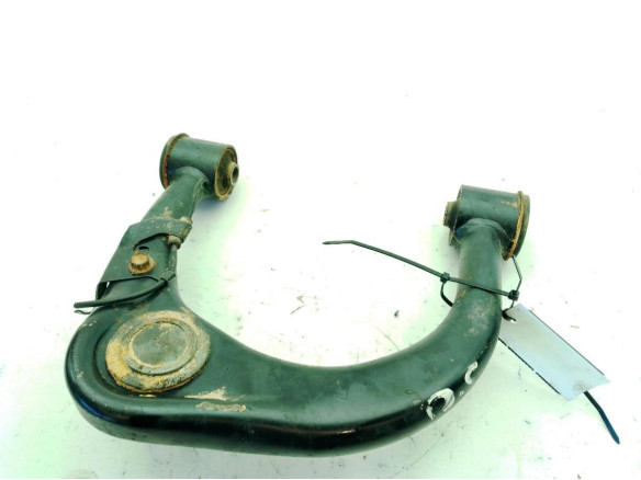 486100K040 BRAZO SUSPENSION DEL DER SUP TOYOTA HILUX VIII Pick-up (_N1_)|Desguaces La Cabaña