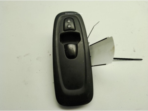 254214896R MANDO ELEVALUNAS PUERTA LAT DEL DER RENAULT KADJAR (HA_, HL_)|Desguaces La Cabaña