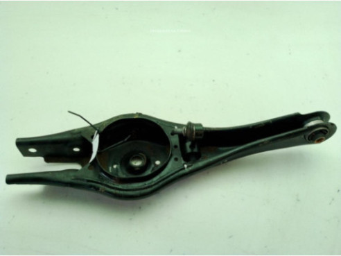 BRAZO SUSPENSION TRA DER INF CENTRAL KIA CEED (CD)|Desguaces La Cabaña