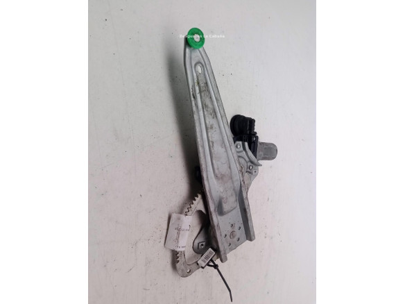 857200D120 ELEVALUNAS PUERTA LAT TRA DER TOYOTA AURIS (_E15_)|Desguaces La Cabaña