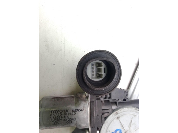 857200D120 ELEVALUNAS PUERTA LAT TRA DER TOYOTA AURIS (_E15_)|Desguaces La Cabaña